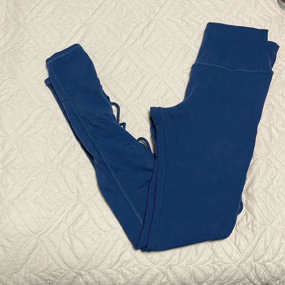 ALO YOGA interlace legging